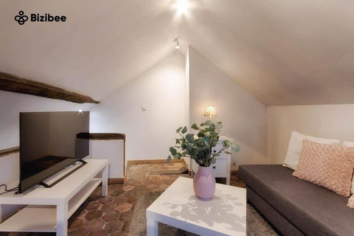 L'Echappee Belle A Fontainebleau Apartment Bagian luar foto
